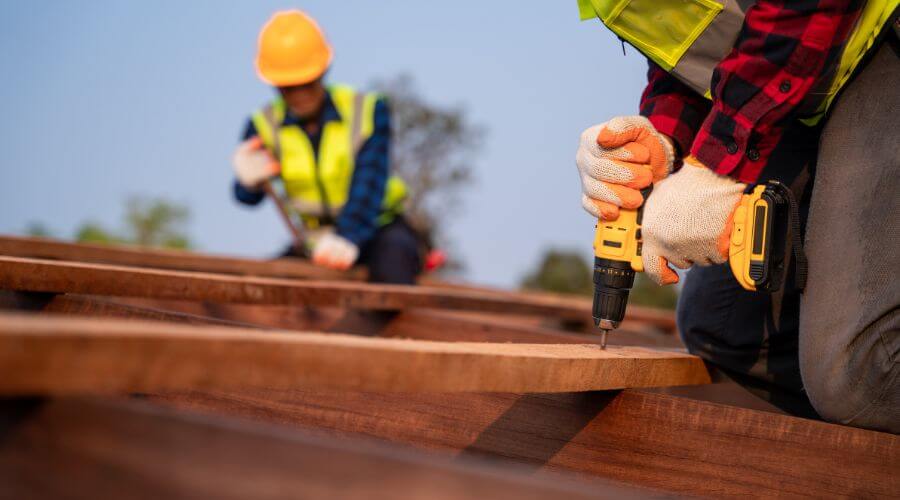 Professional residential roofers in Poplar Grove, IL